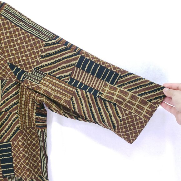 Club Z Collection Brown Geometric Fun Pattern Collar Button Down Blouse Size 1X - Picture 8 of 14